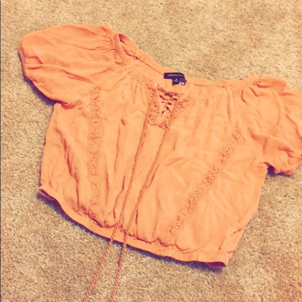 Cropped top